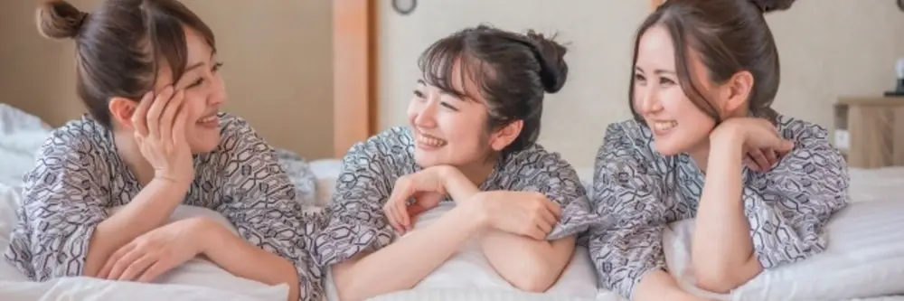 温水アキ のヘッダー画像