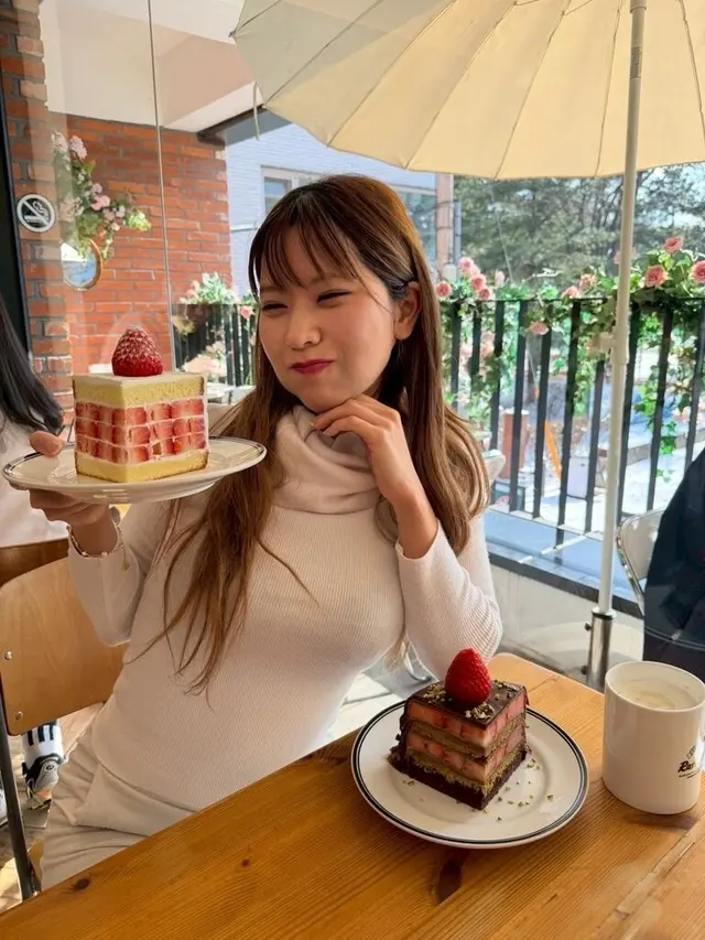 奥菜ミミ の公開サムネイル